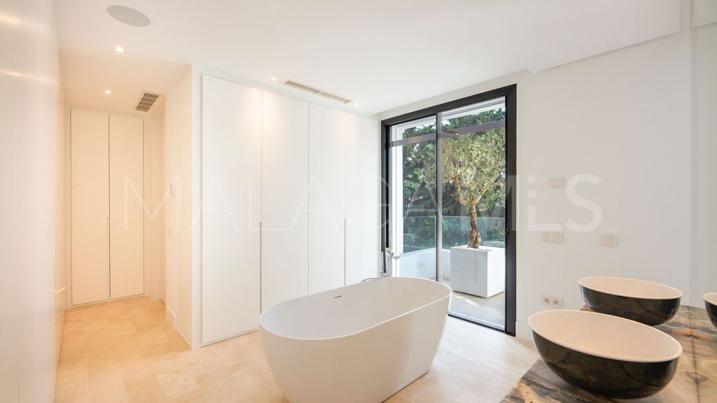 5 bedrooms villa for sale in Casablanca