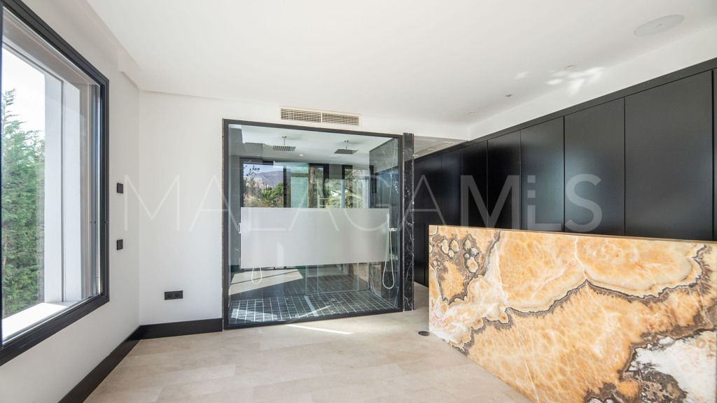 5 bedrooms villa for sale in Casablanca