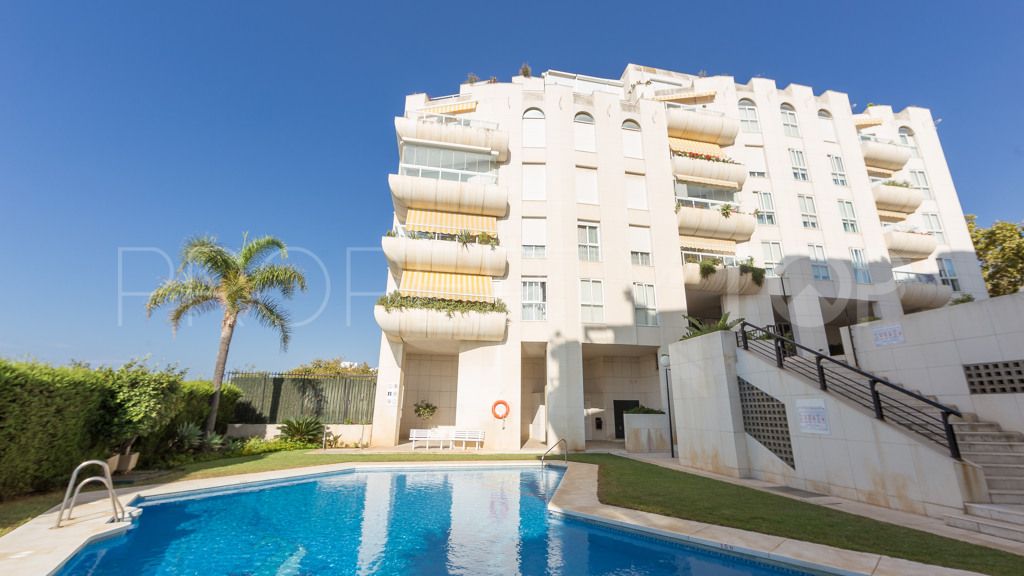 Apartment for sale in Playa Bajadilla - Puertos with 2 bedrooms