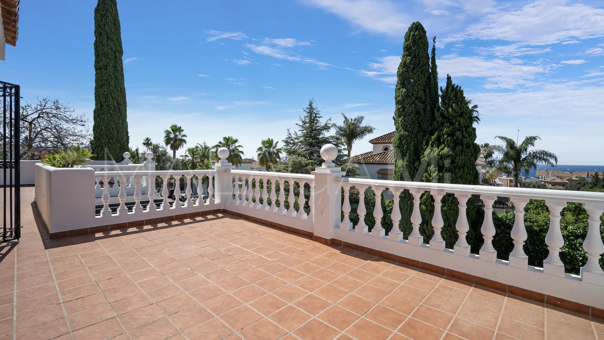 For sale villa in Valdeolletas with 5 bedrooms