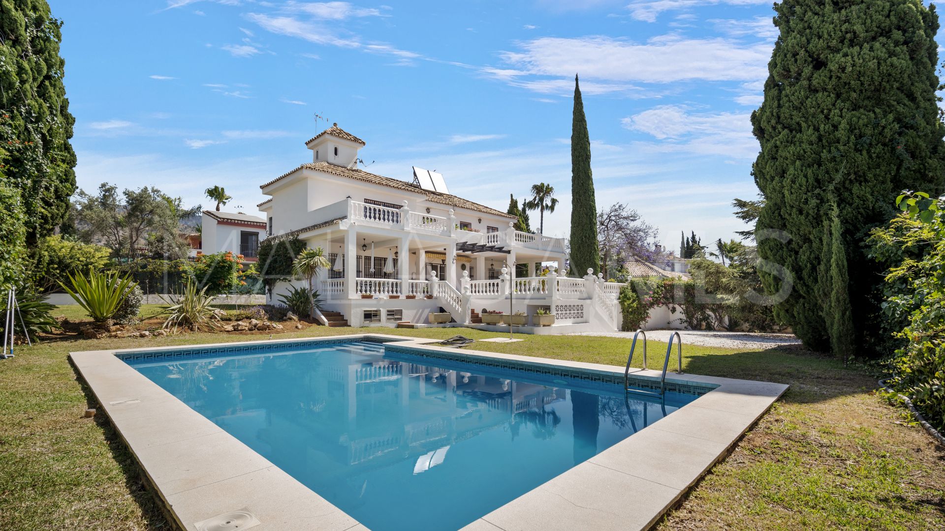 For sale villa in Valdeolletas with 5 bedrooms