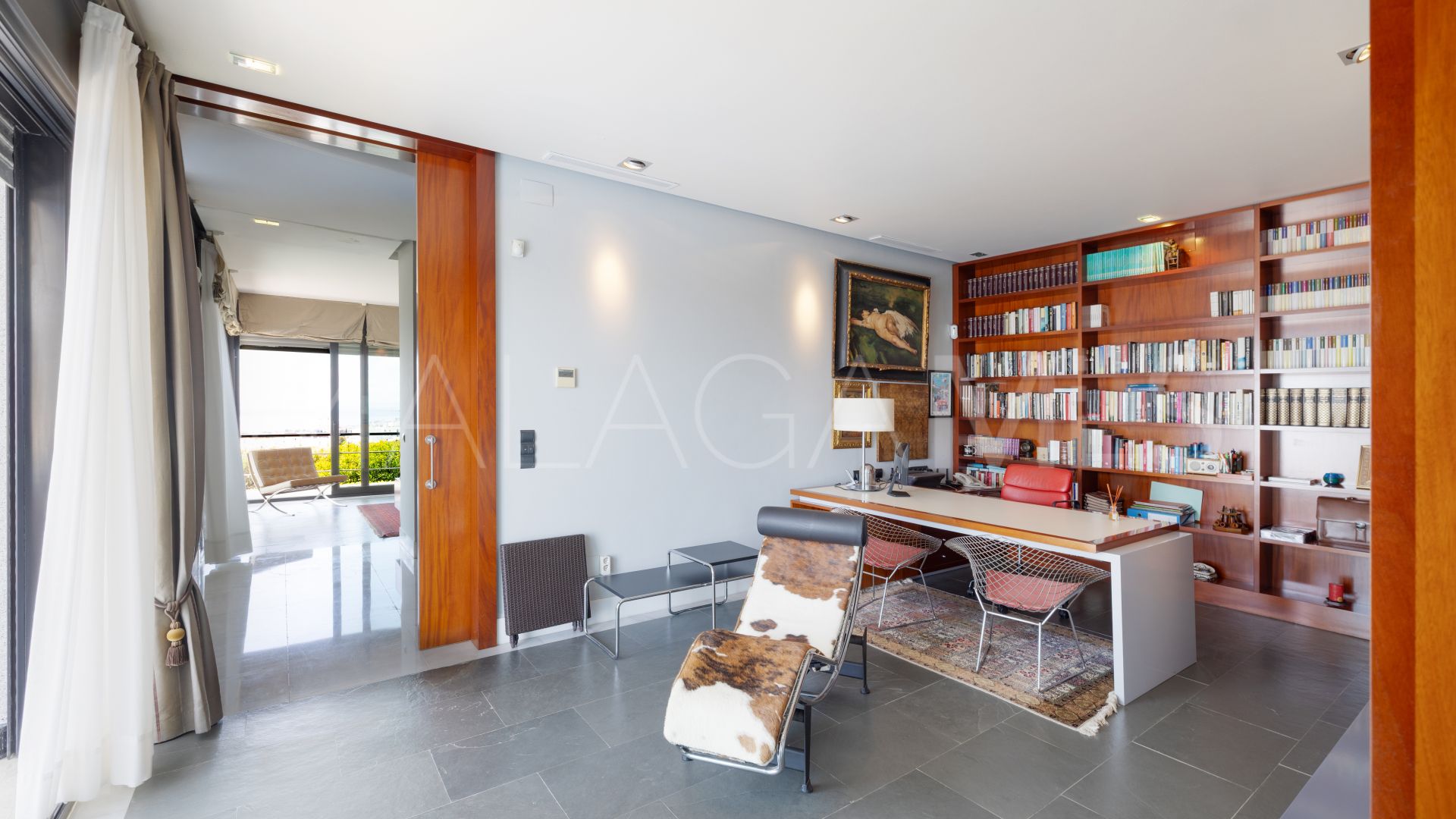 Villa for sale in Los Altos de los Monteros