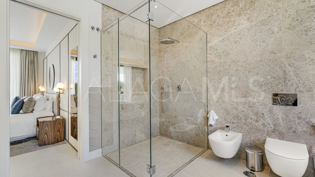 Villa for sale in Altos de Puente Romano