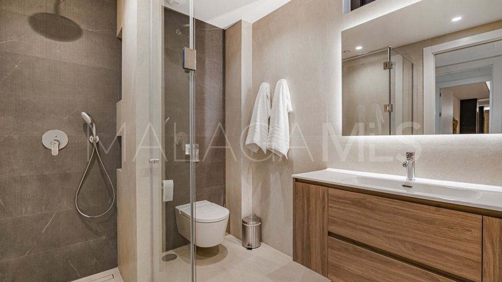 Villa for sale in Altos de Puente Romano