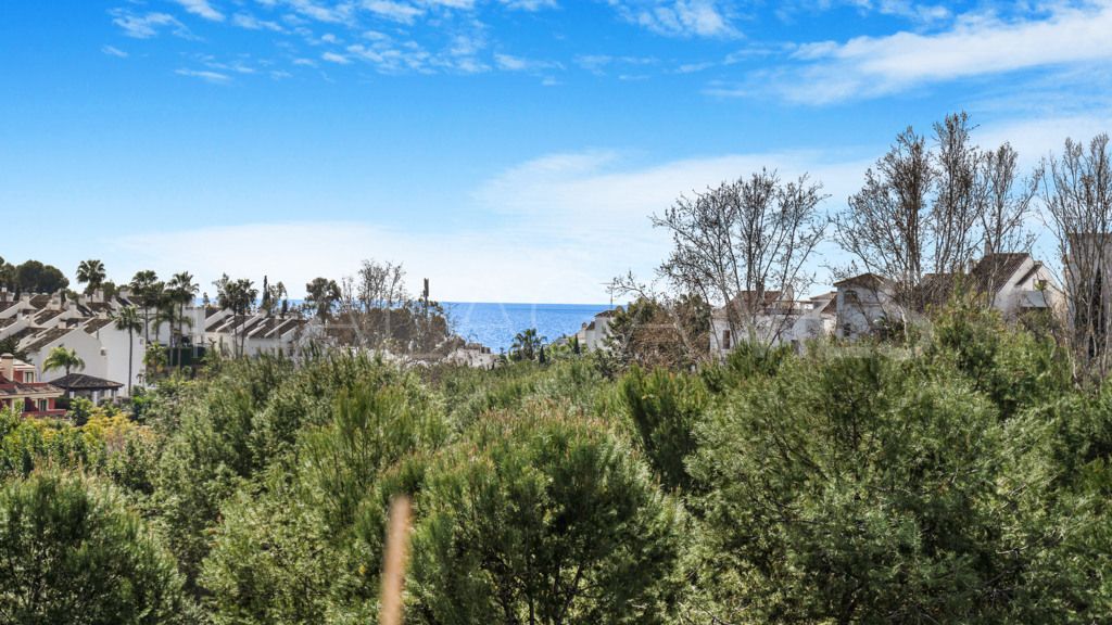 Villa for sale in Altos de Puente Romano