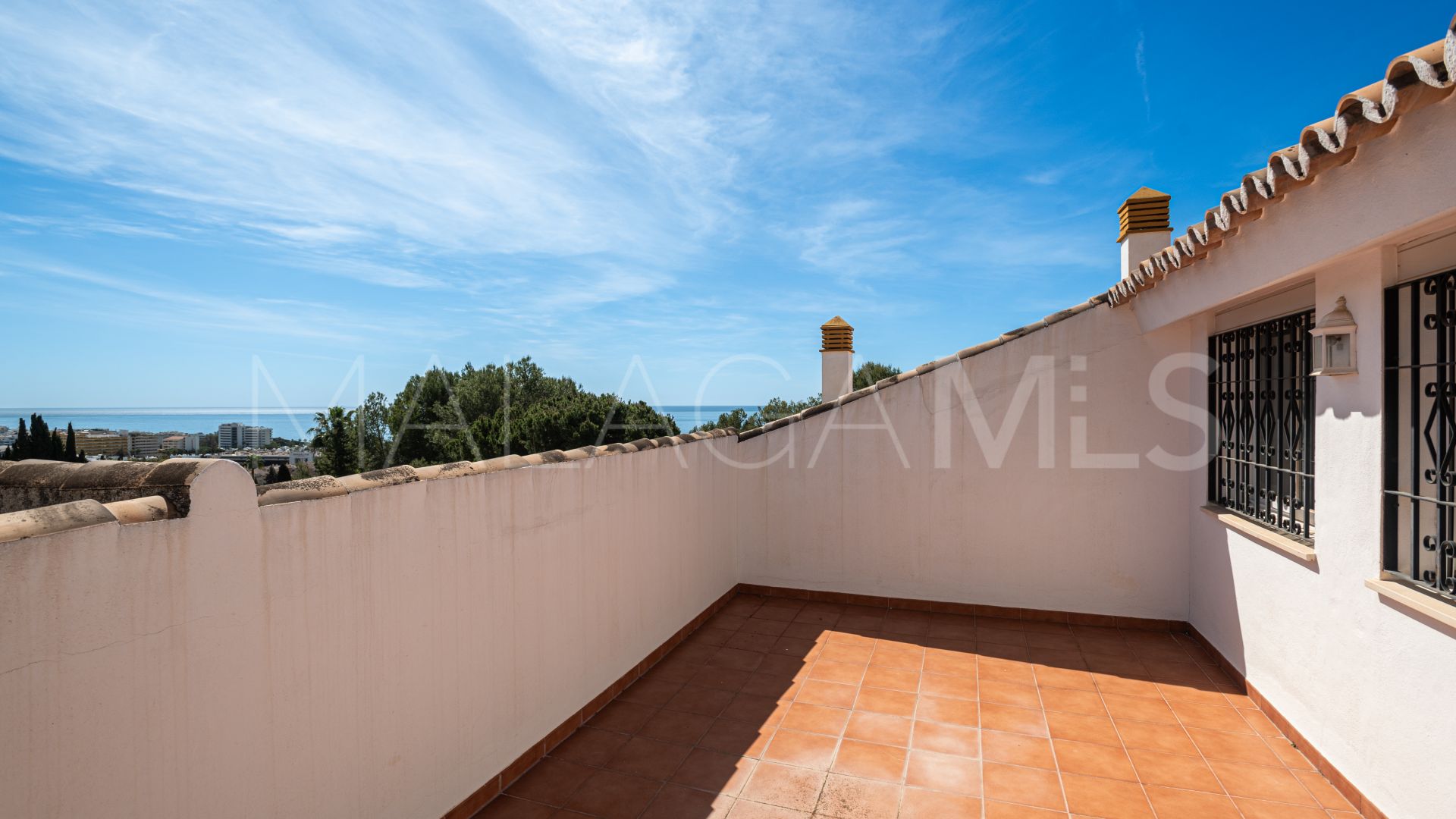 4 bedrooms penthouse in Los Pinos de Nagüeles for sale