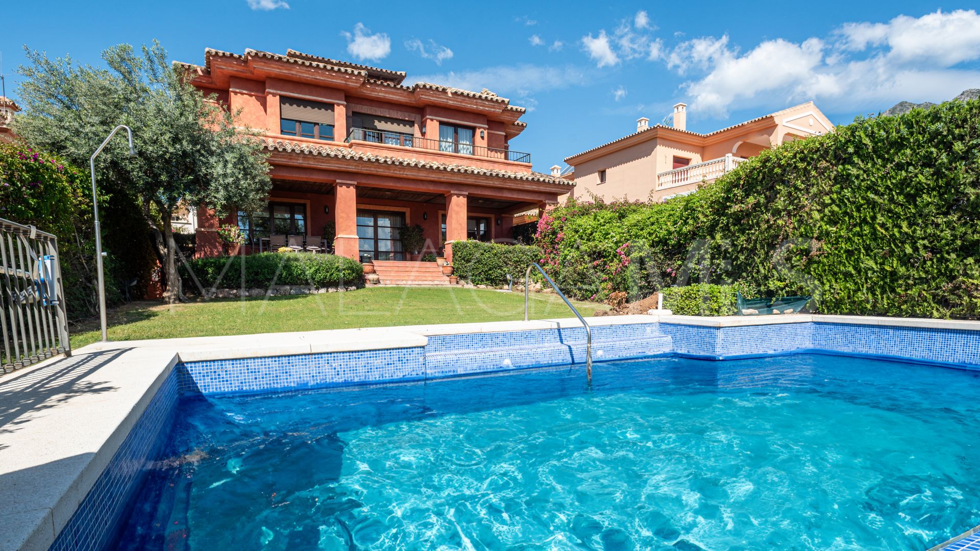 Villa for sale in Xarblanca