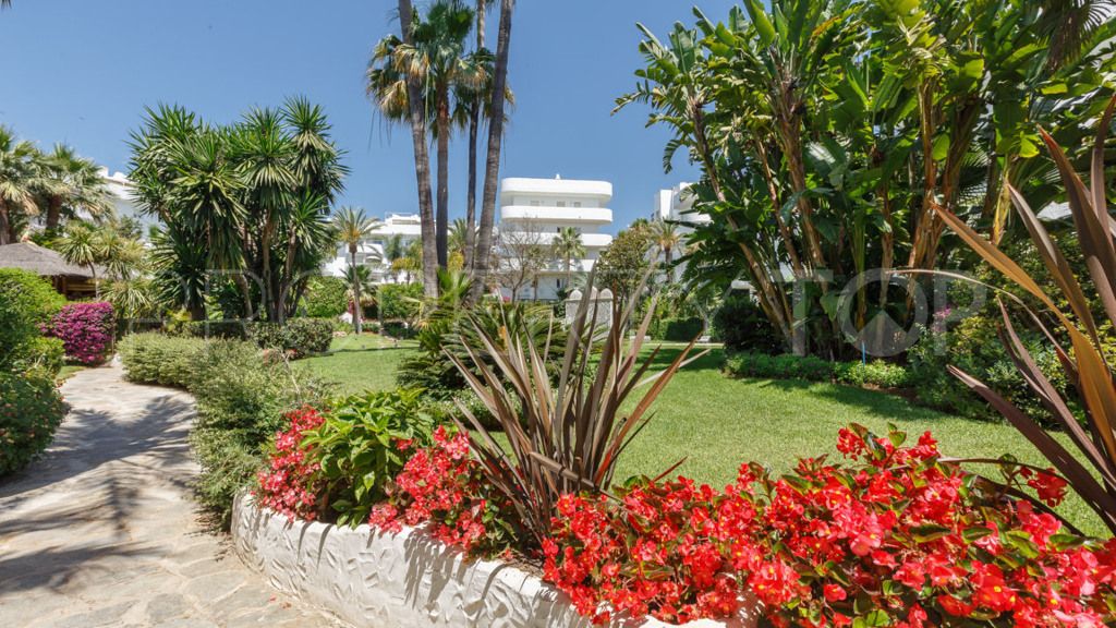 Penthouse for sale in Marbella Real