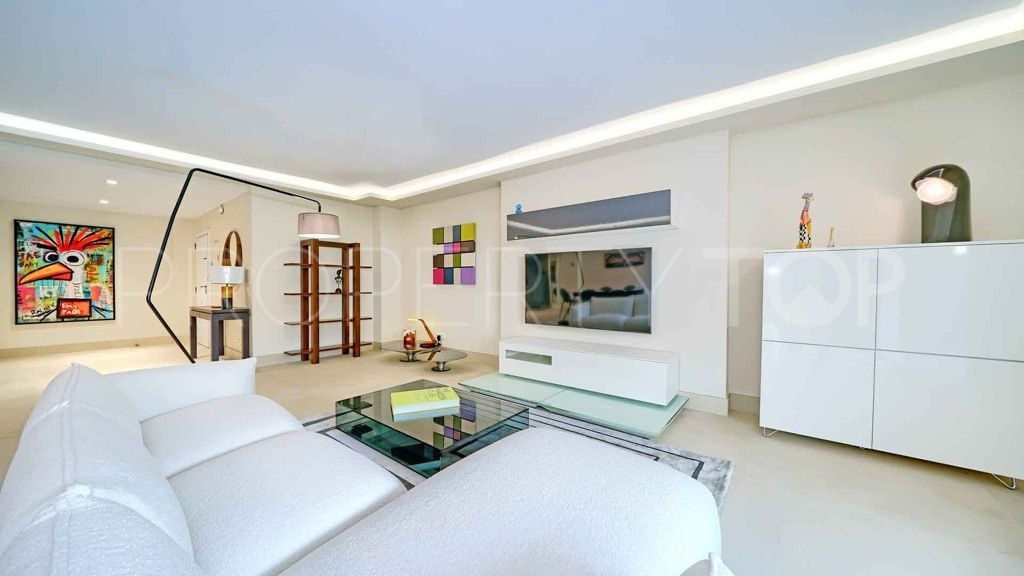 For sale apartment in Marbella Centro