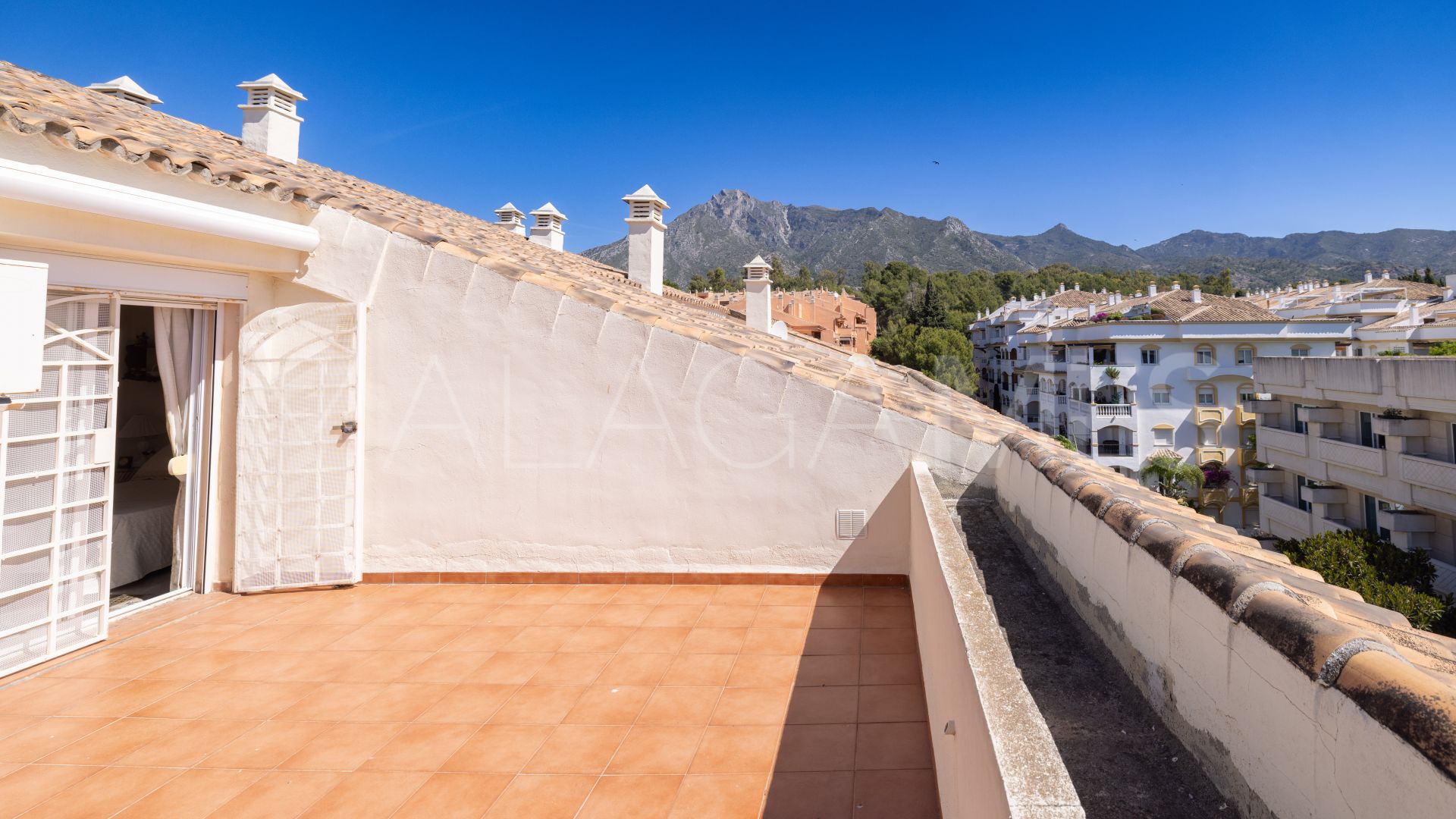 Atico duplex for sale in Costa Nagüeles II