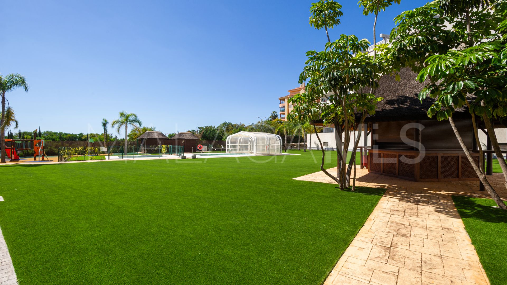 Takvåning for sale in Riviera del Sol