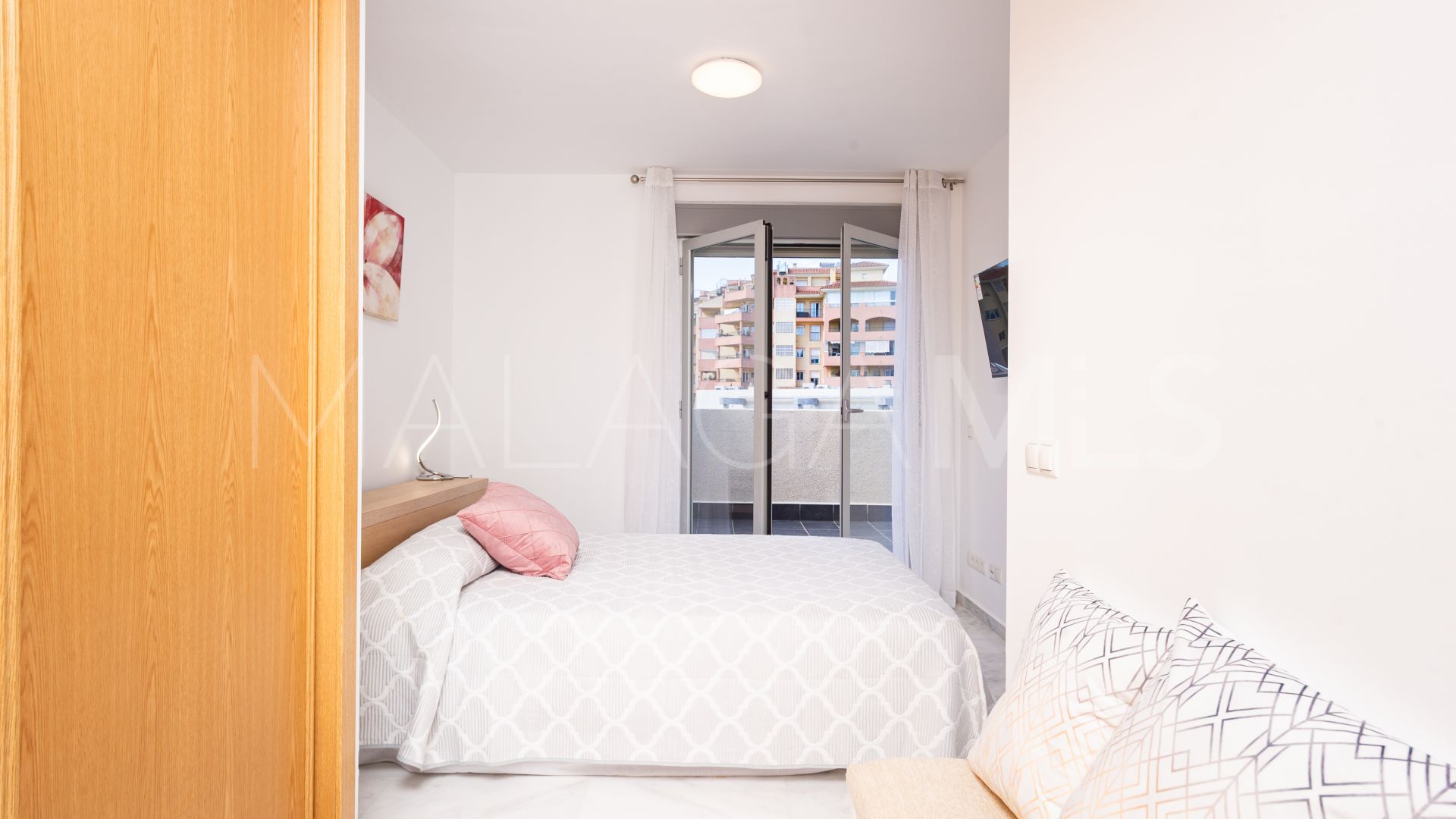 Takvåning for sale in Riviera del Sol