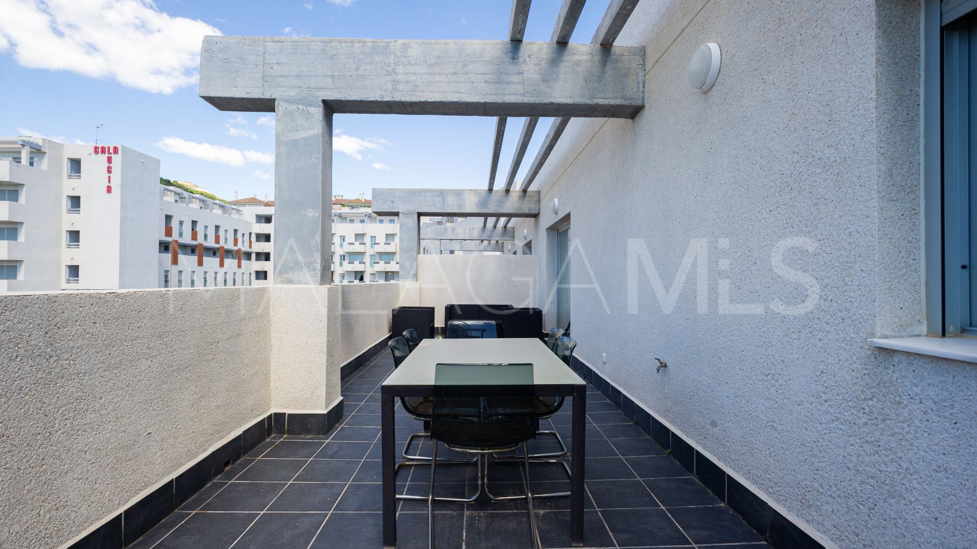 Takvåning for sale in Riviera del Sol