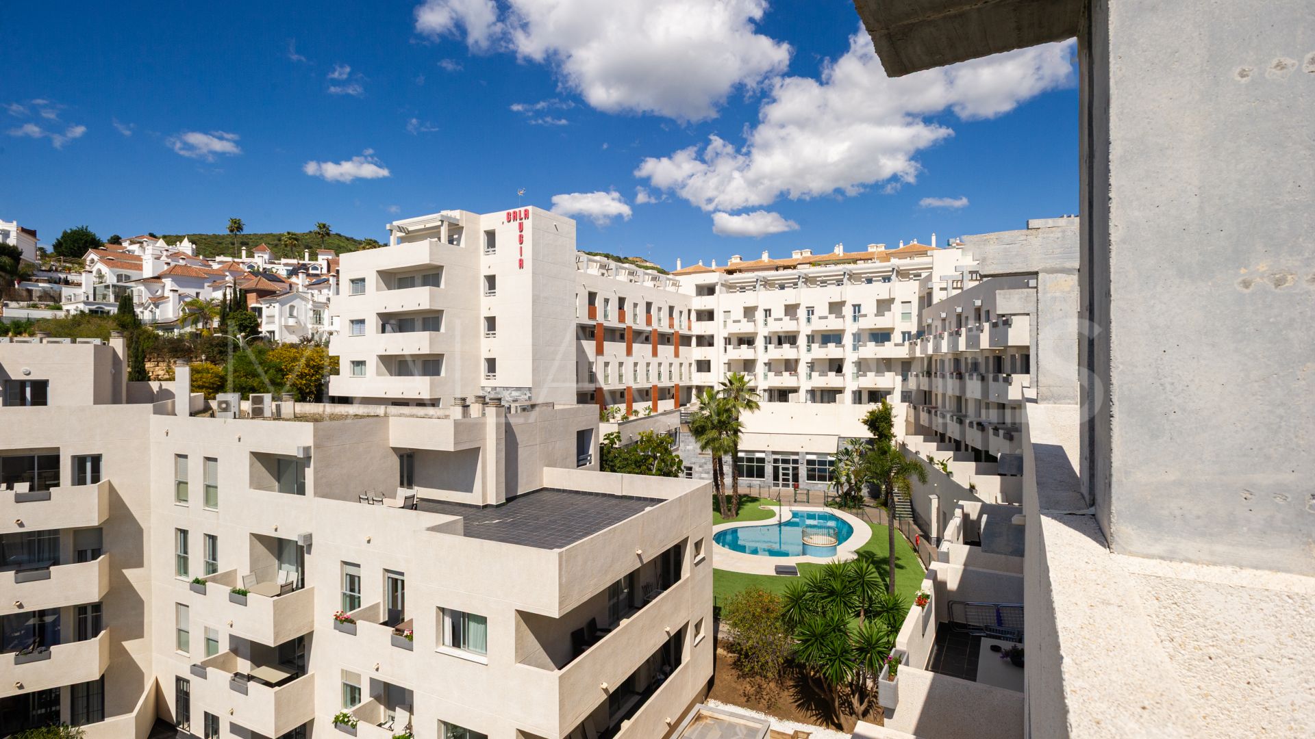 Takvåning for sale in Riviera del Sol