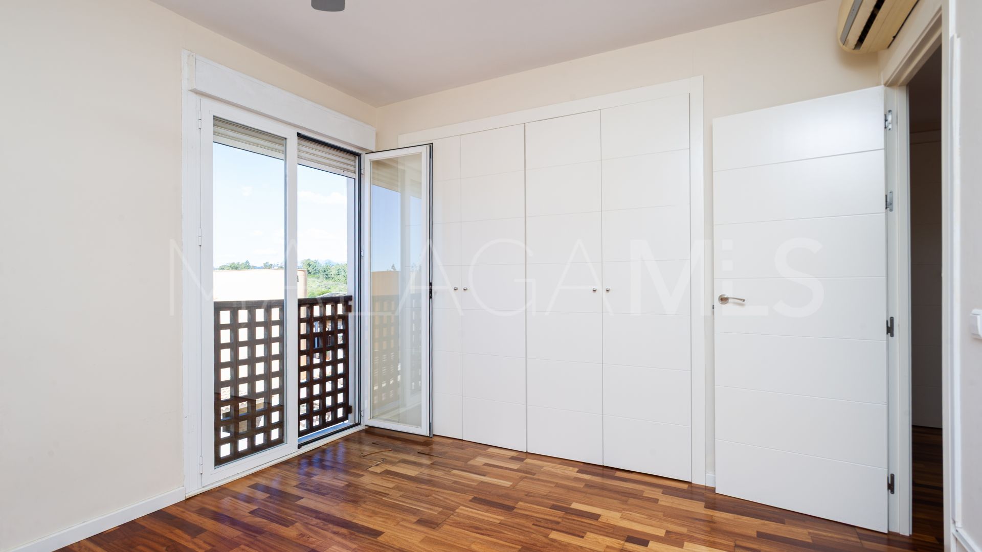 Parhus for sale in Cala de Mijas