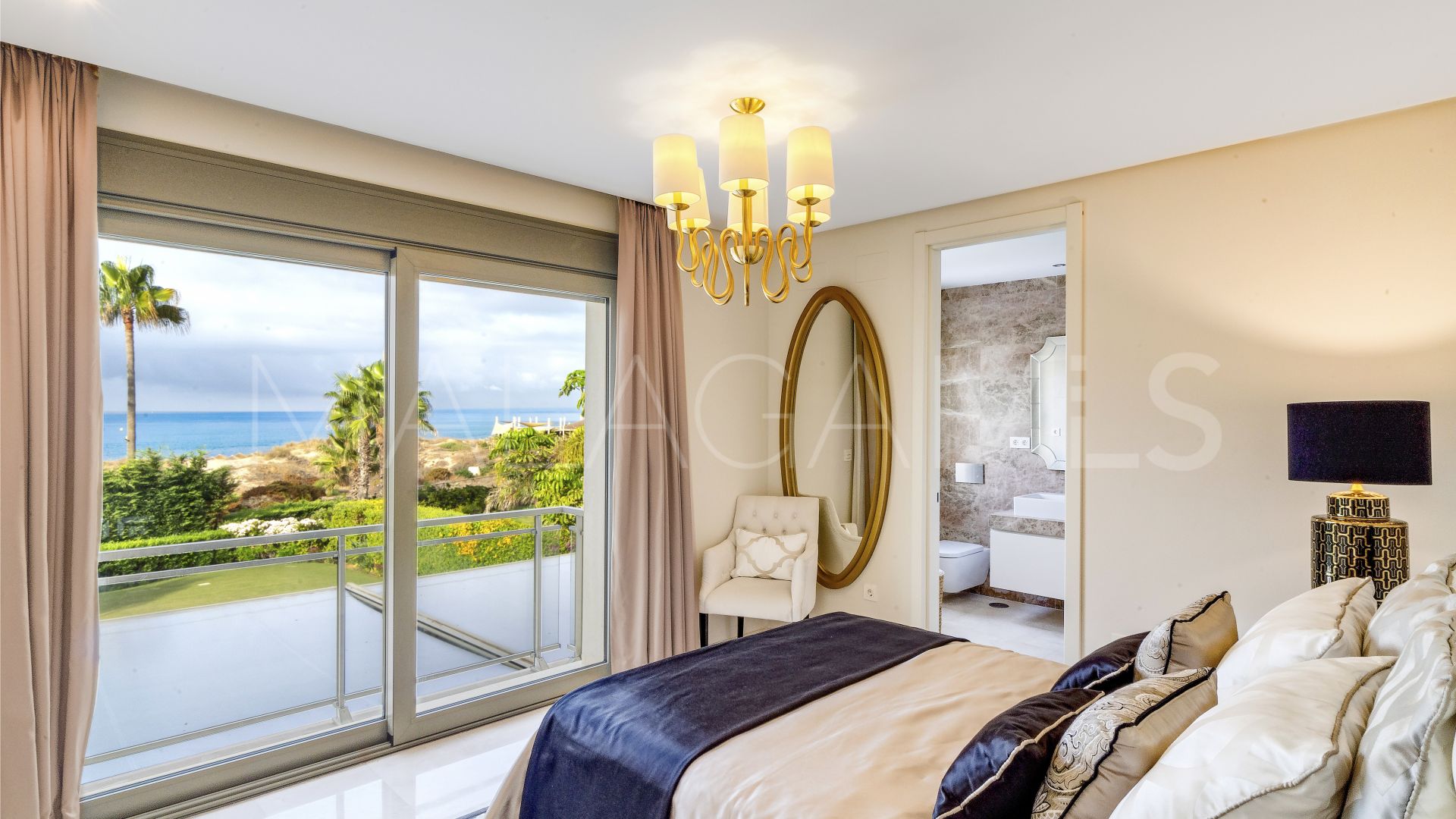 Villa in Costabella for sale