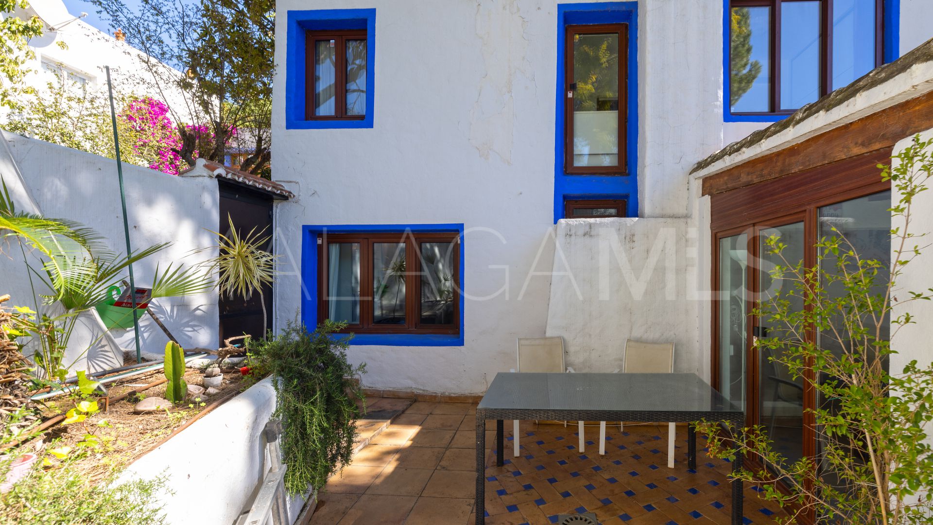 Semi detached house for sale in Balcones de Sierra Blanca