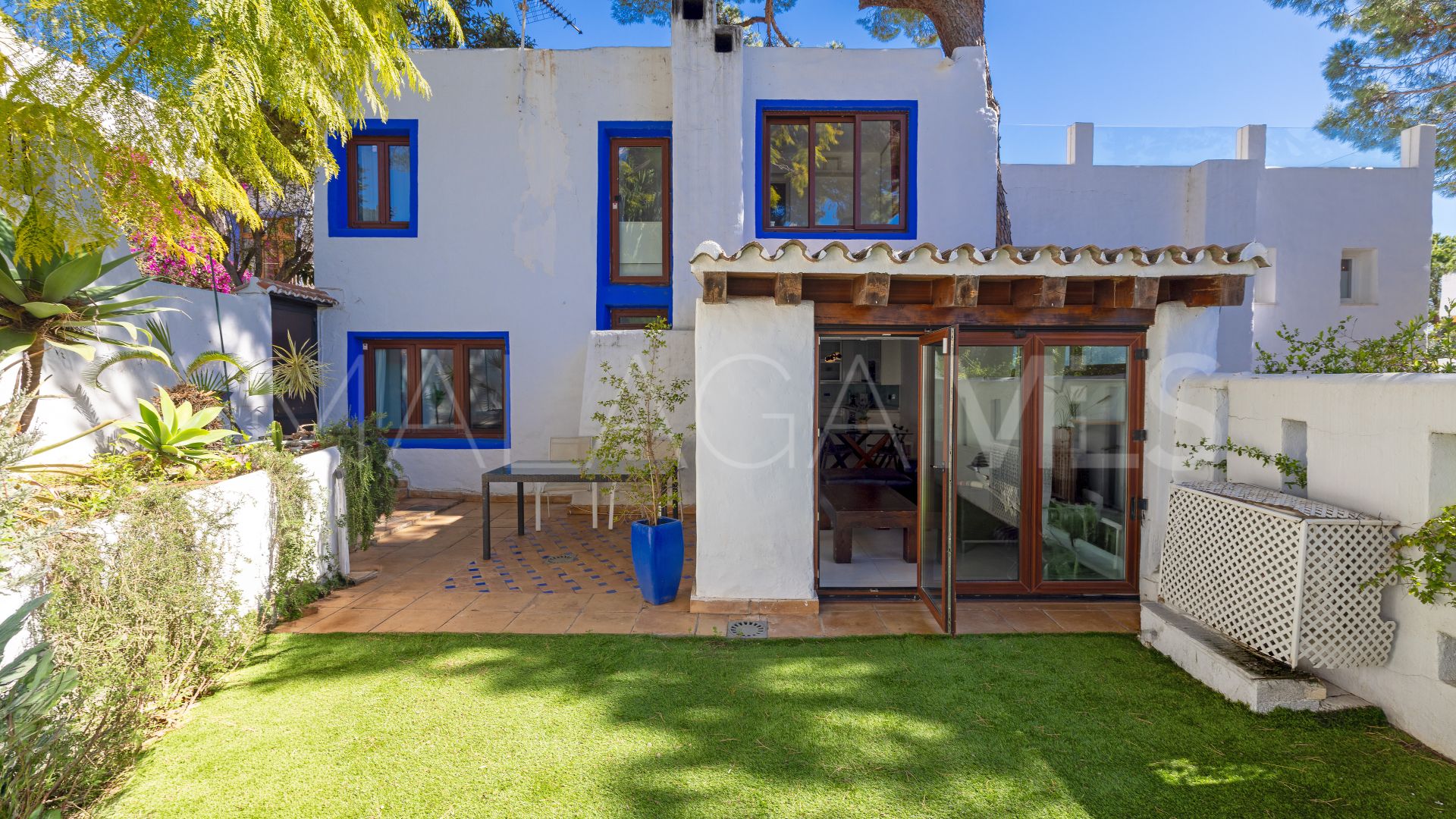 Semi detached house for sale in Balcones de Sierra Blanca