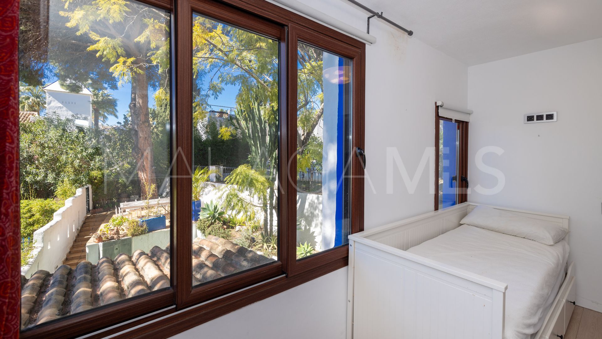 Semi detached house for sale in Balcones de Sierra Blanca