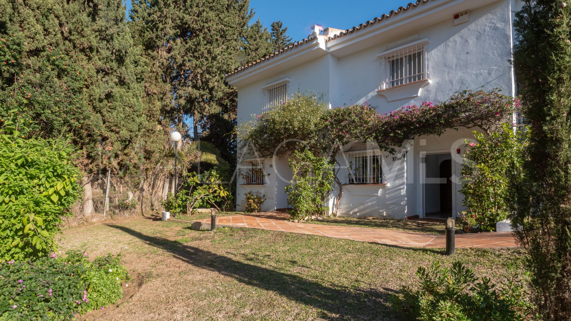 Reihenhaus for sale in Higueral de Artola