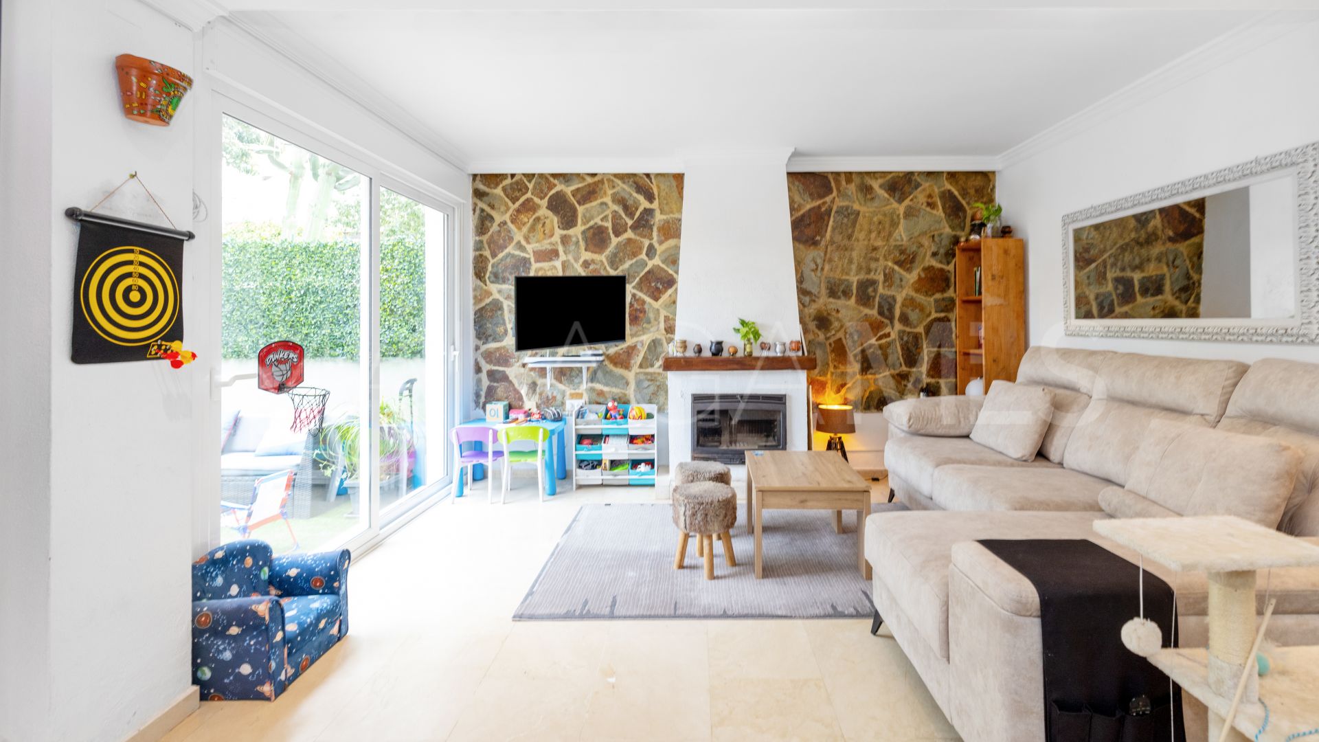 Radhus for sale in Las Cancelas