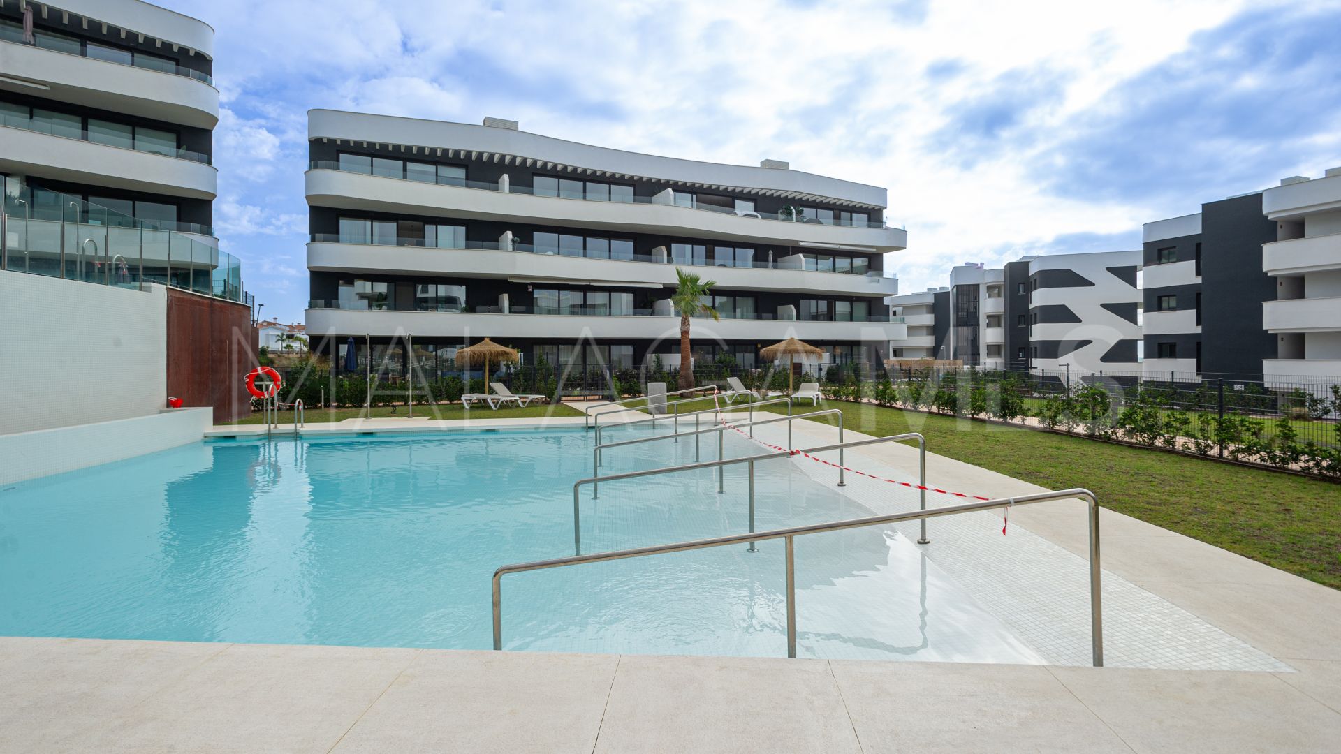 Apartamento planta baja for sale in El Higueron