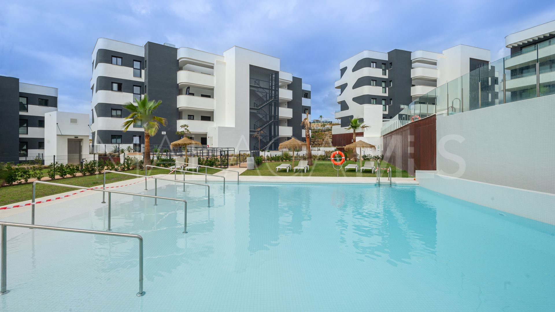 Apartamento planta baja for sale in El Higueron