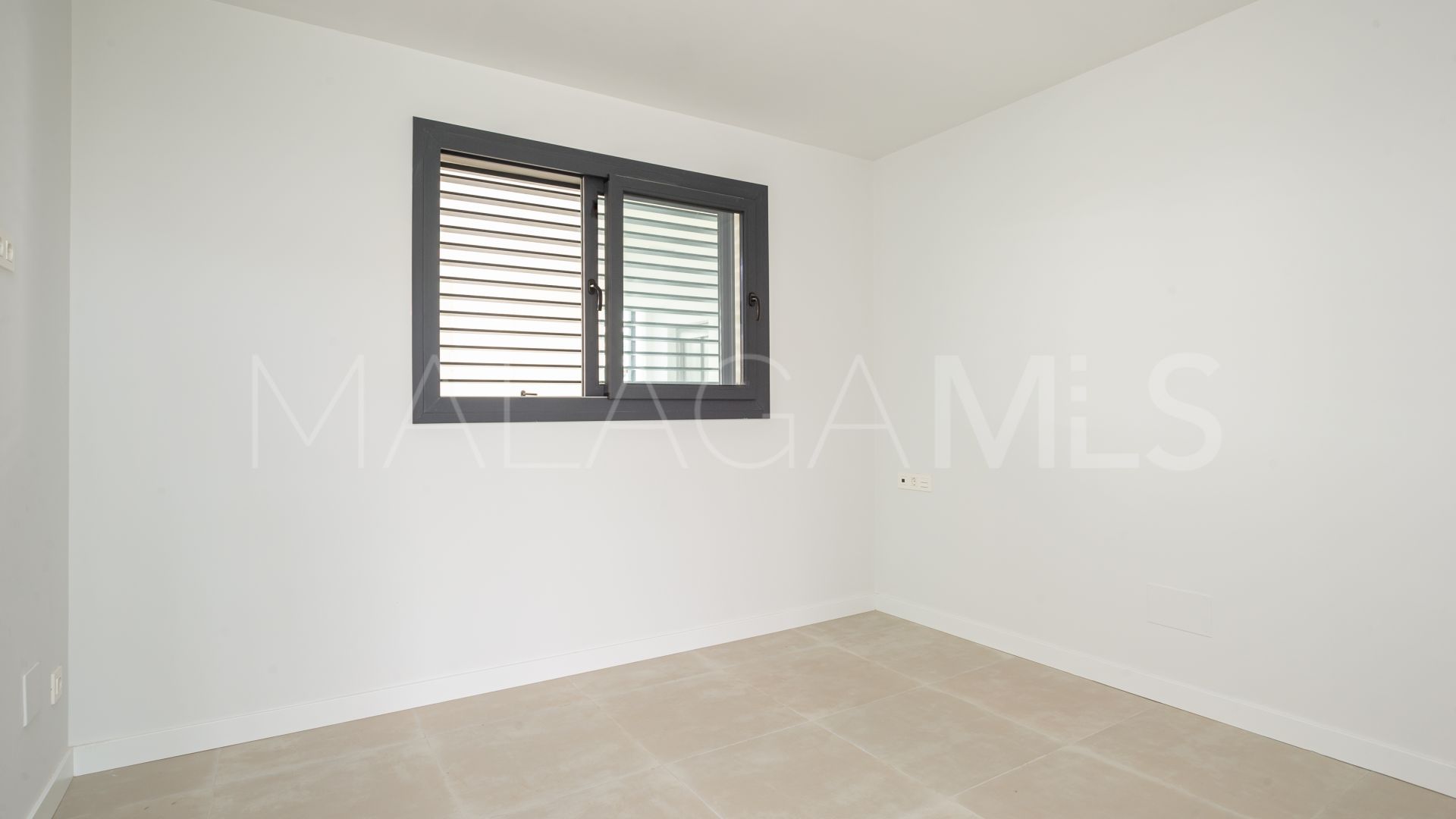 Apartamento planta baja for sale in El Higueron