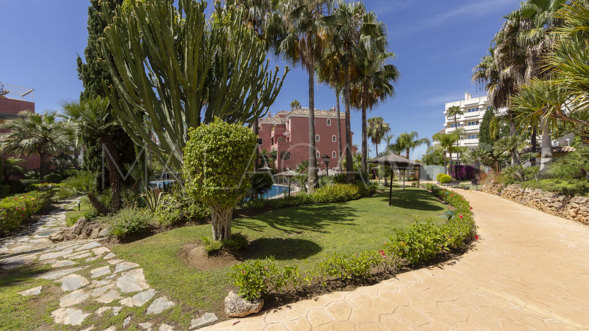 For sale apartment in El Infantado with 2 bedrooms