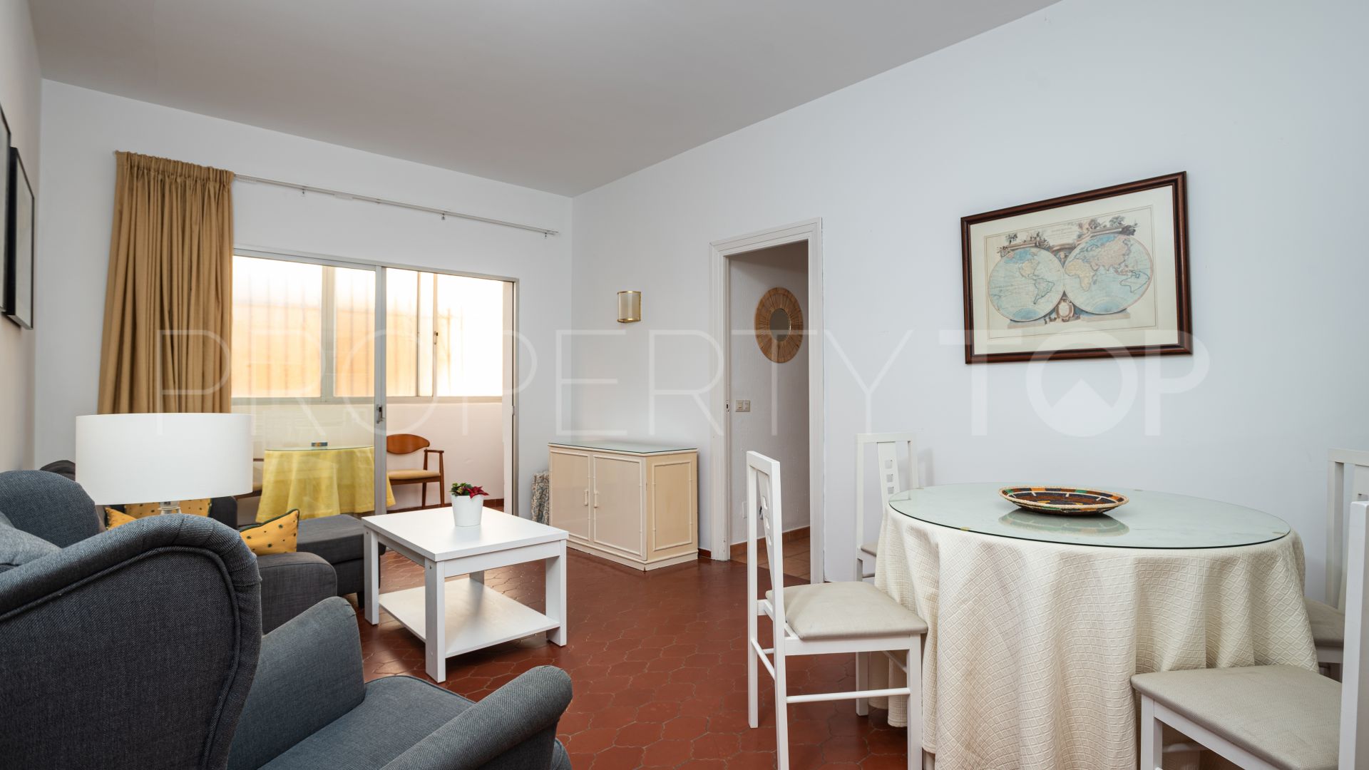 Apartamento a la venta con 3 dormitorios en Playa de la Fontanilla