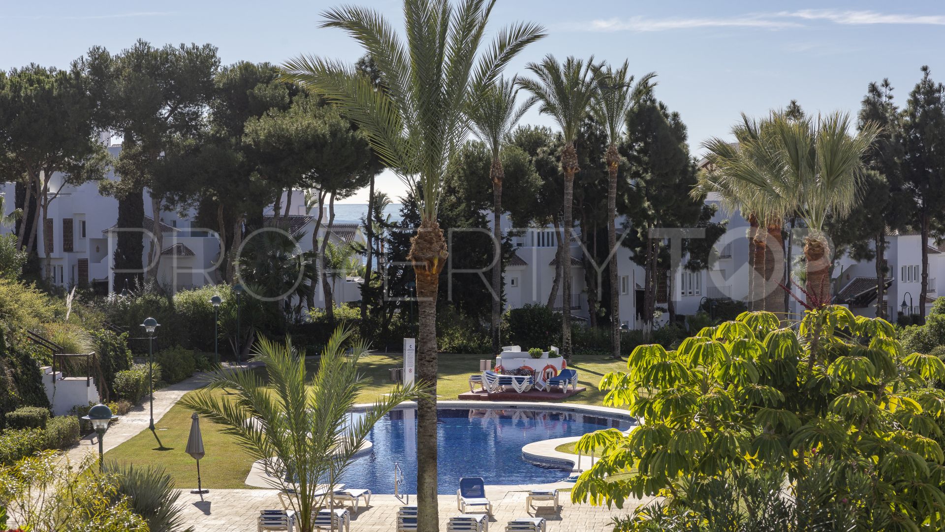 Comprar apartamento en Los Monteros Palm Beach de 3 dormitorios