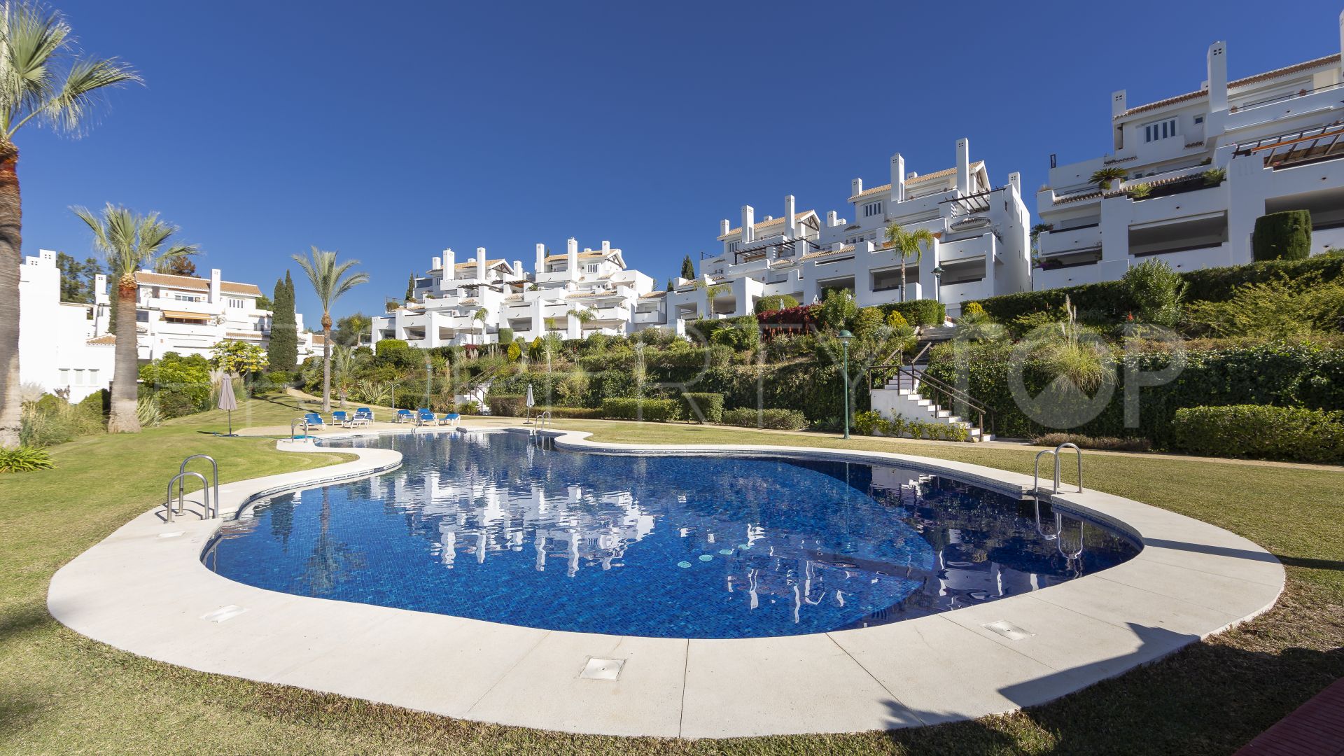 Comprar apartamento en Los Monteros Palm Beach de 3 dormitorios