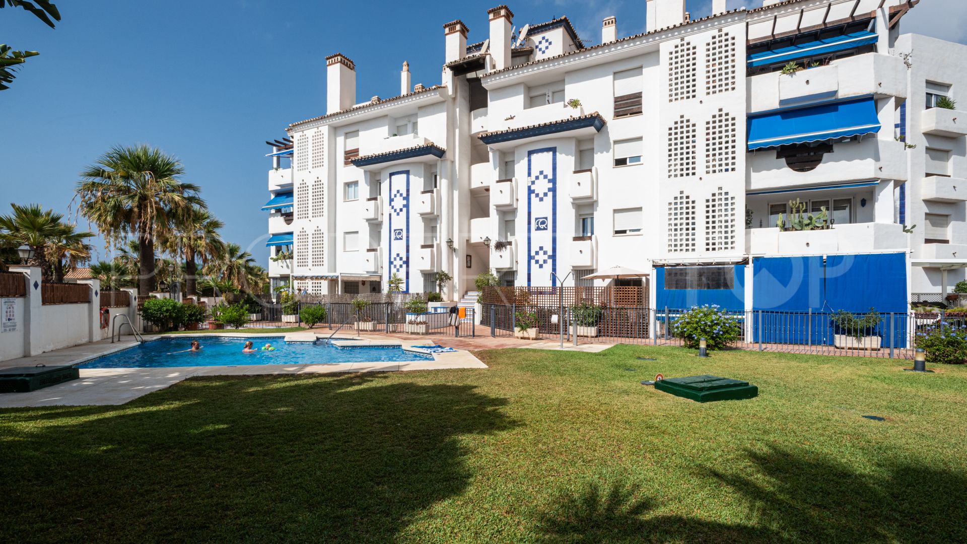 Apartment for sale in Las Chapas with 2 bedrooms