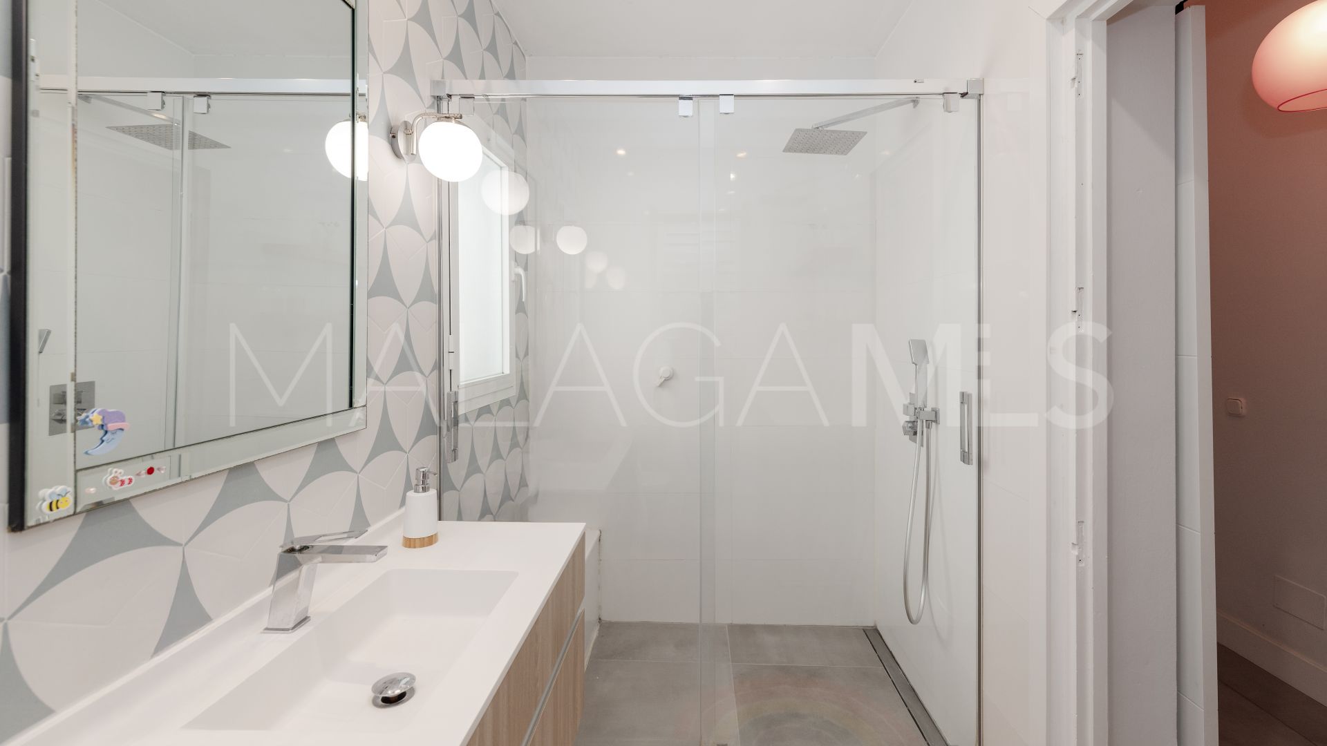 Chalet for sale in El Real Panorama