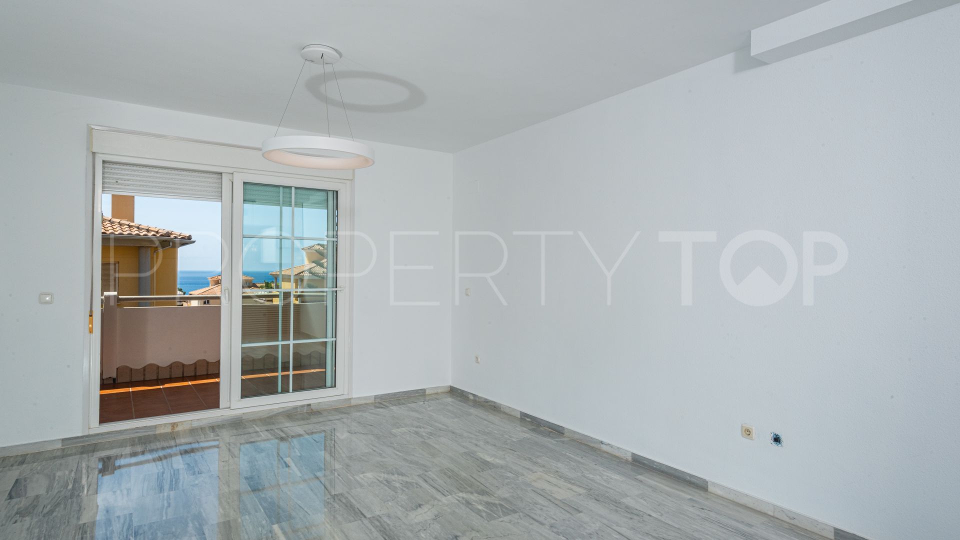 Apartamento a la venta en Cabopino