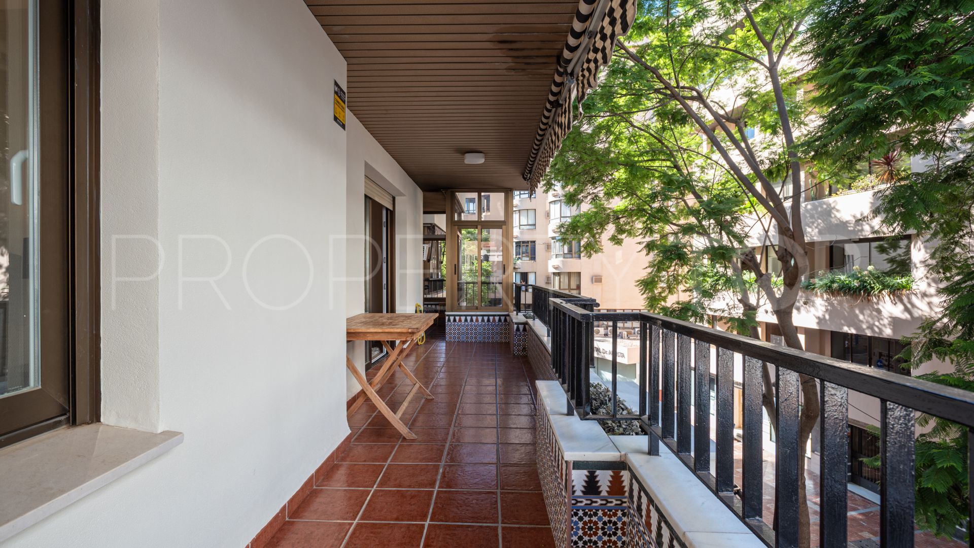 Apartamento en venta en Marbella Centro con 4 dormitorios