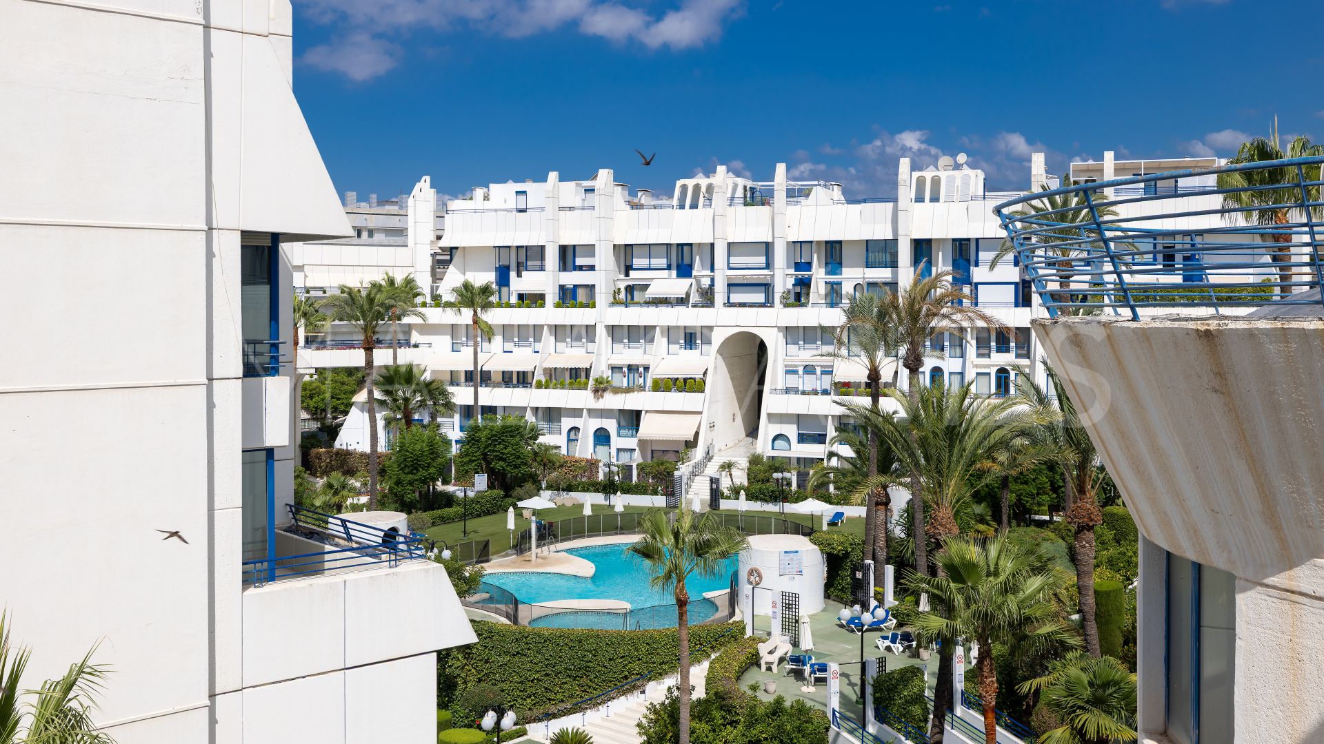 Zweistöckiges penthouse for sale in Marbella City