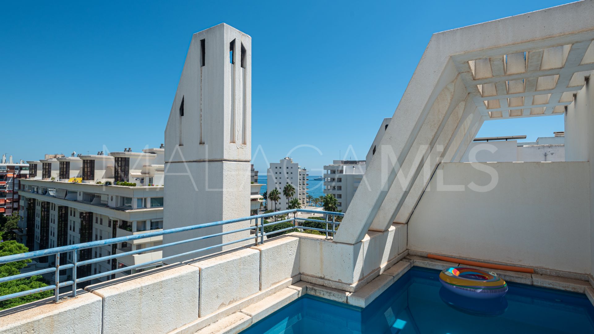 Zweistöckiges penthouse for sale in Marbella City