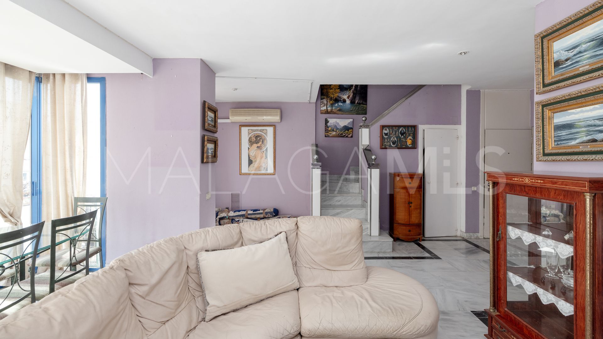 Zweistöckiges penthouse for sale in Marbella City