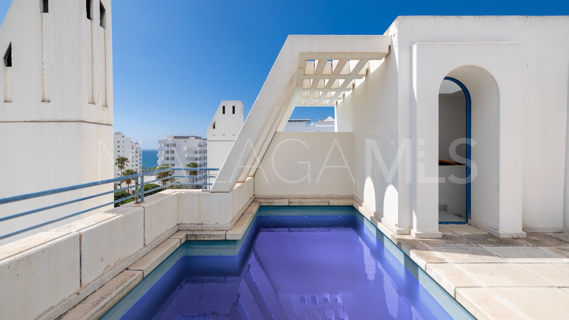 Zweistöckiges penthouse for sale in Marbella City