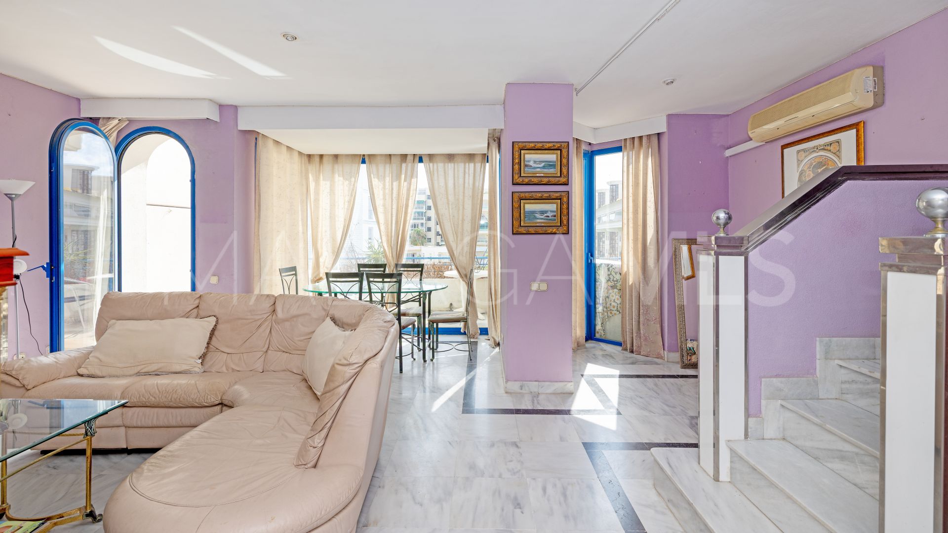 Zweistöckiges penthouse for sale in Marbella City