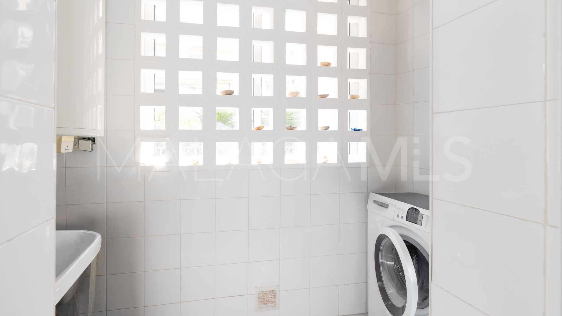 Se vende apartamento with 3 bedrooms in Costa Nagüeles I