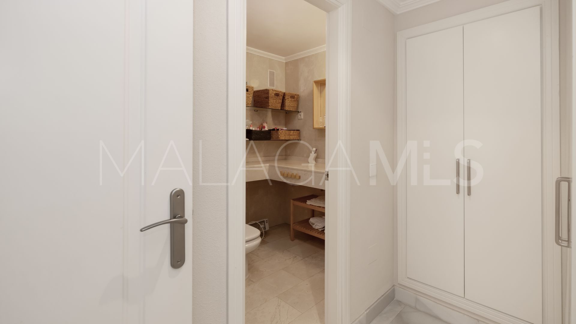 Se vende apartamento with 3 bedrooms in Costa Nagüeles I