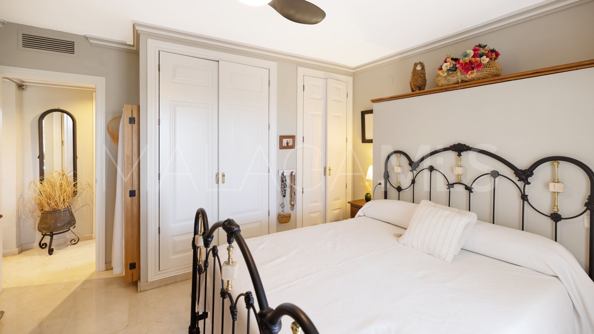 For sale apartment in Las Lomas de Rio Real