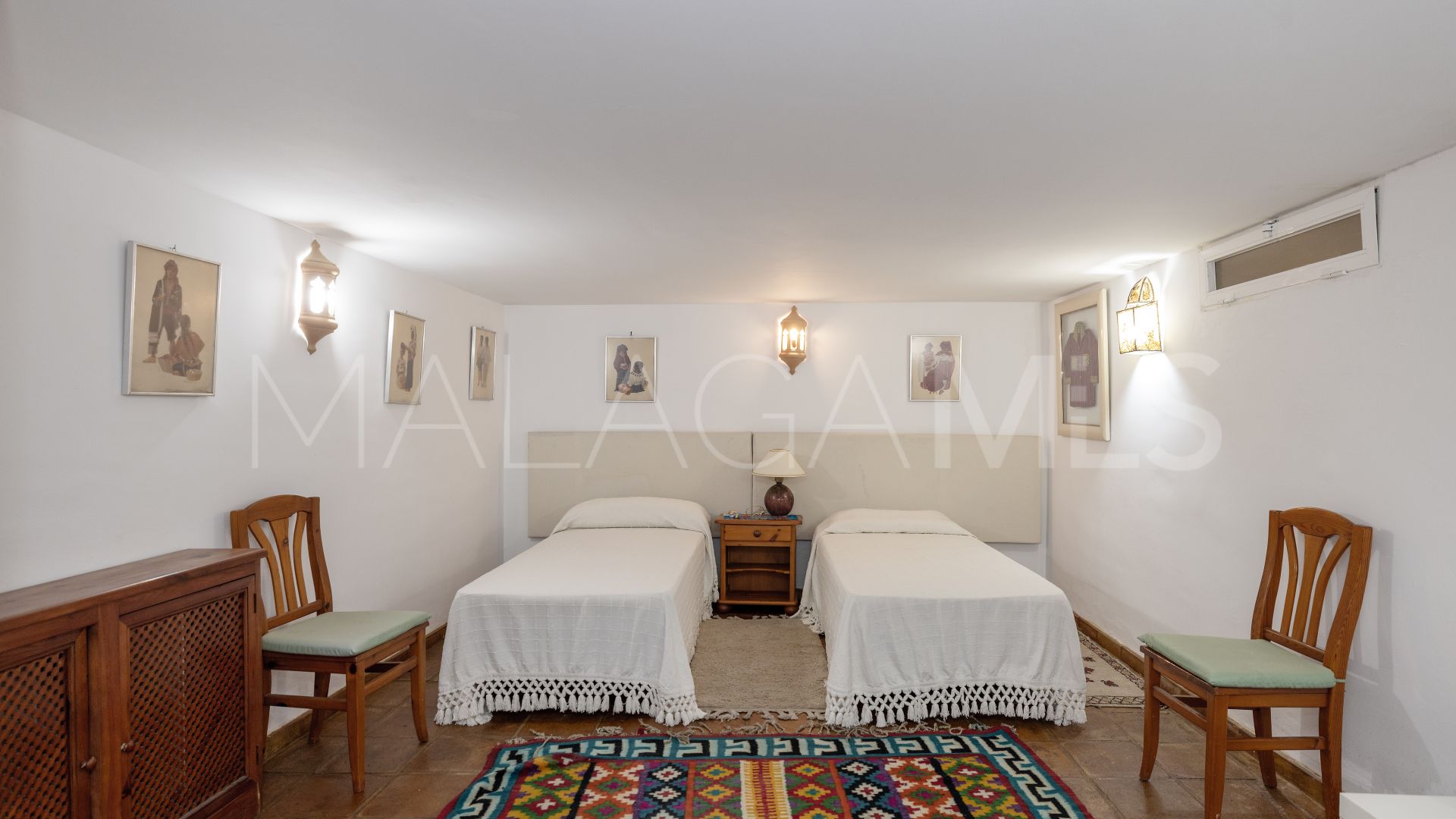 Duplex for sale in Eden Hill with 4 bedrooms