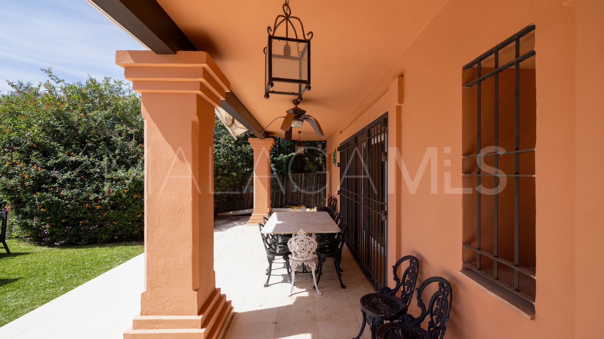 Buy villa in Casablanca with 5 bedrooms