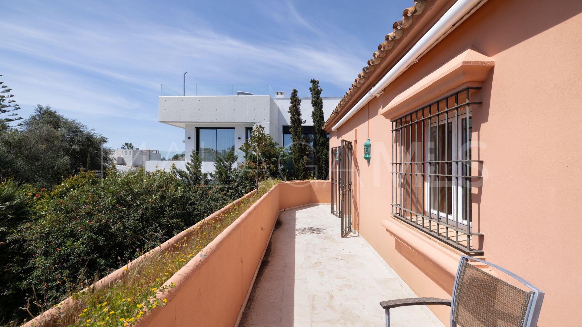 Buy villa in Casablanca with 5 bedrooms