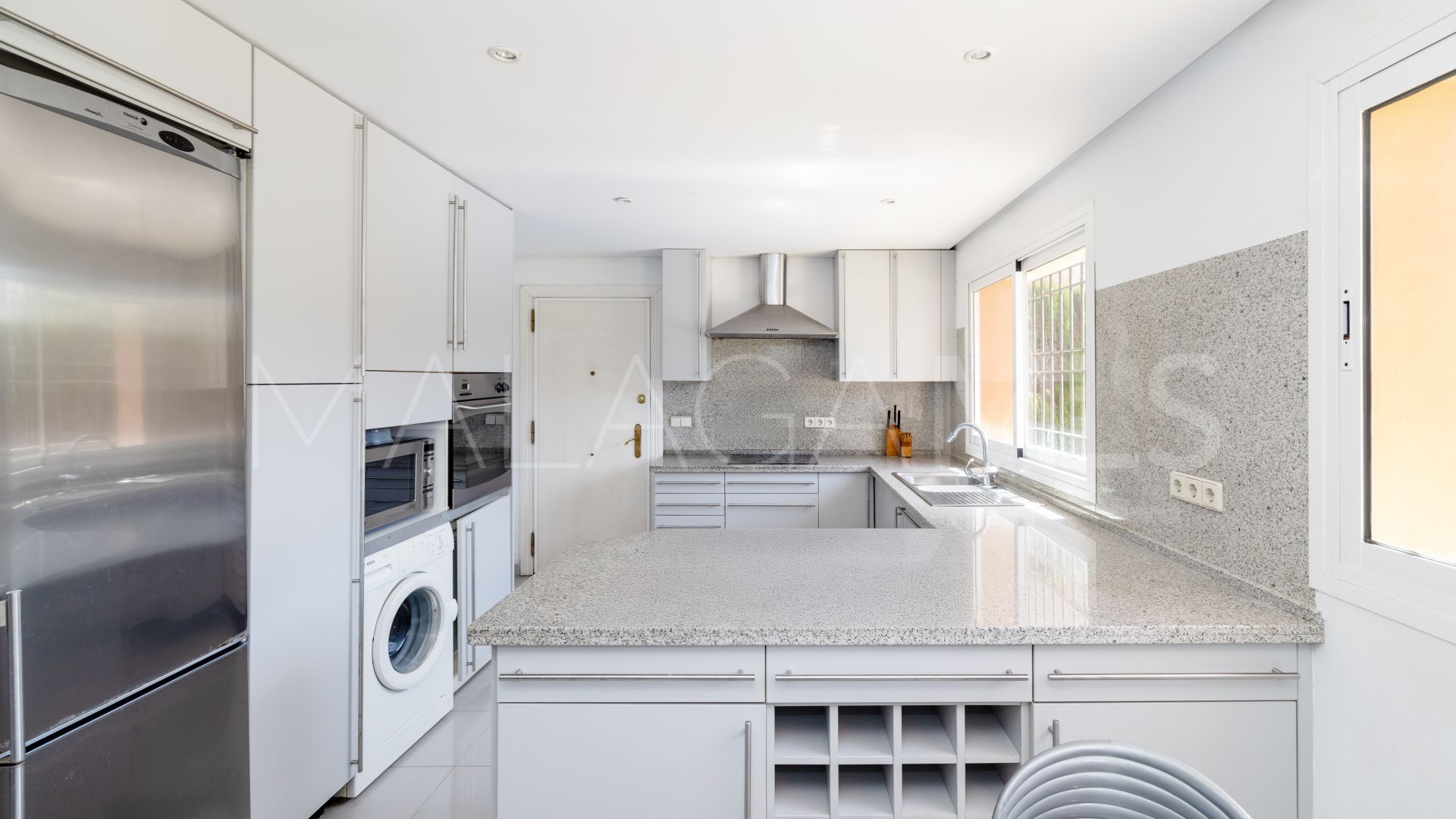 Buy villa in Casablanca with 5 bedrooms