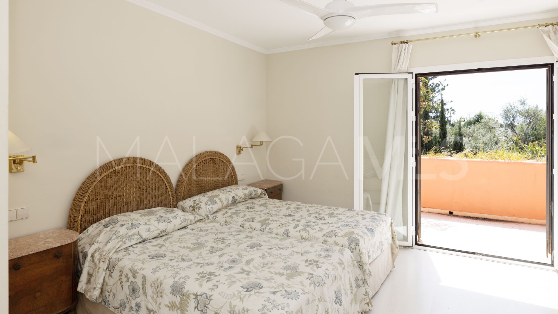 Buy villa in Casablanca with 5 bedrooms
