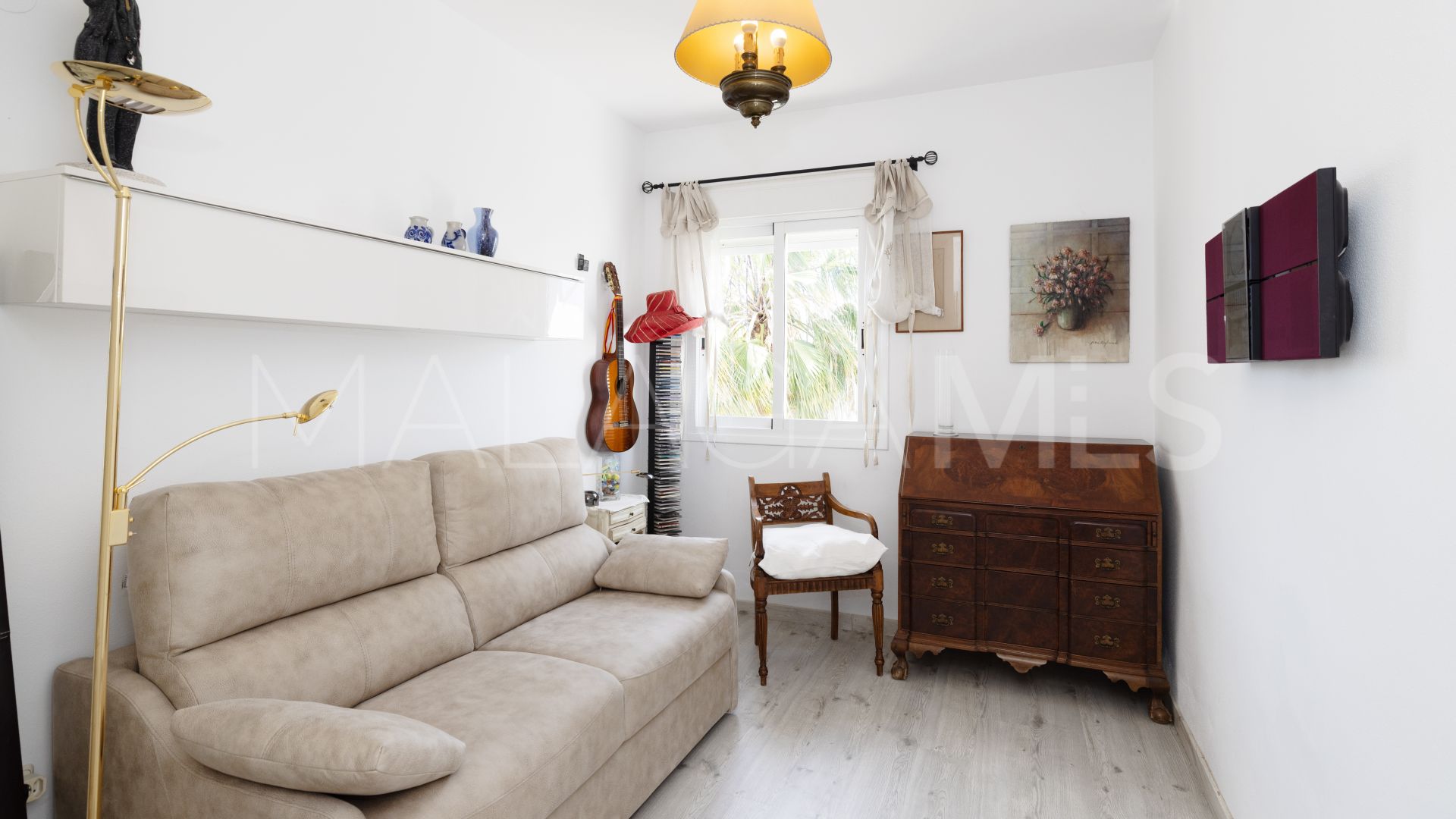 Duplex penthouse for sale in Marbella Real